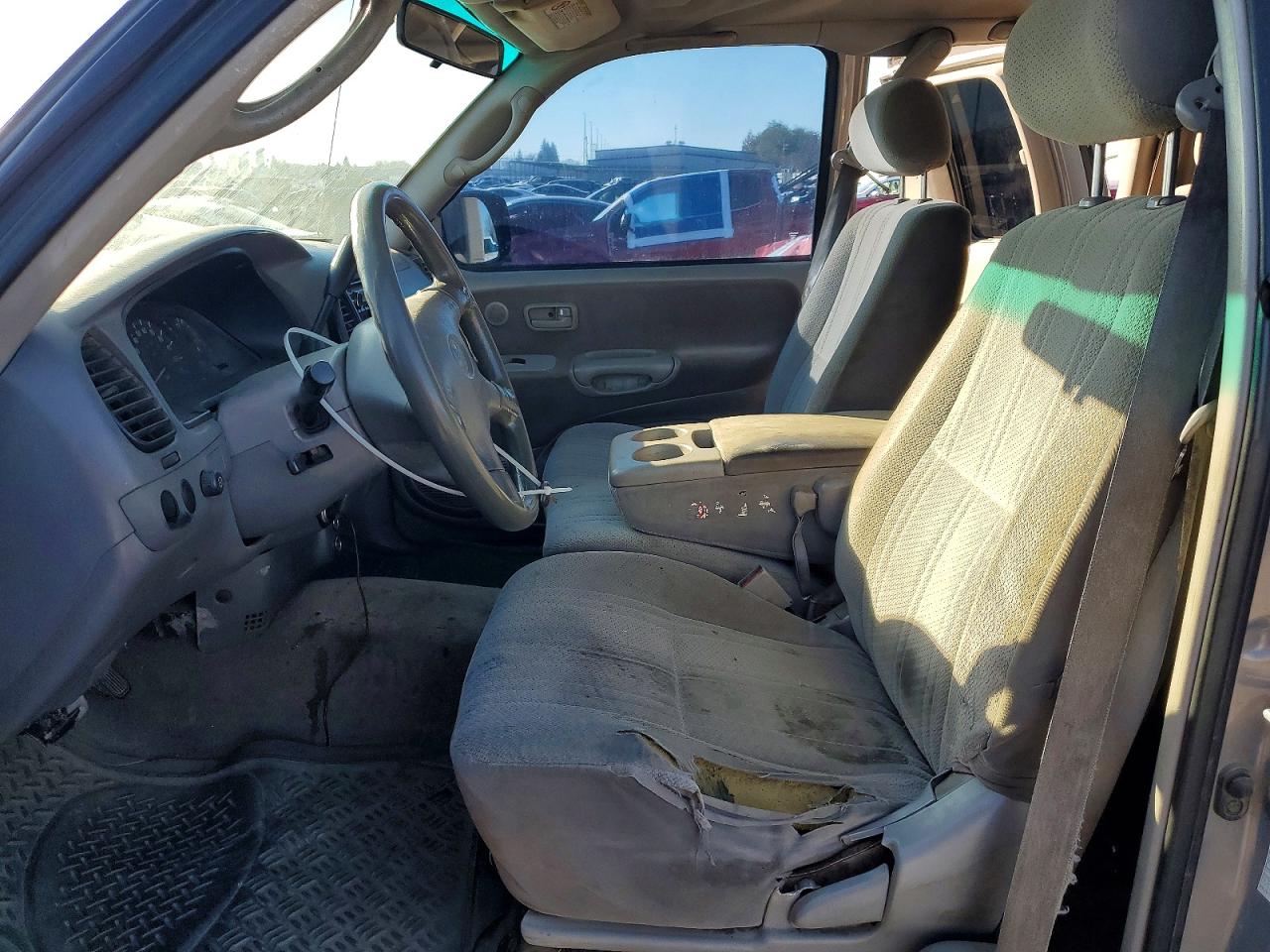 2002 Toyota Tundra VIN 5TBRN34152S285297 photo 7