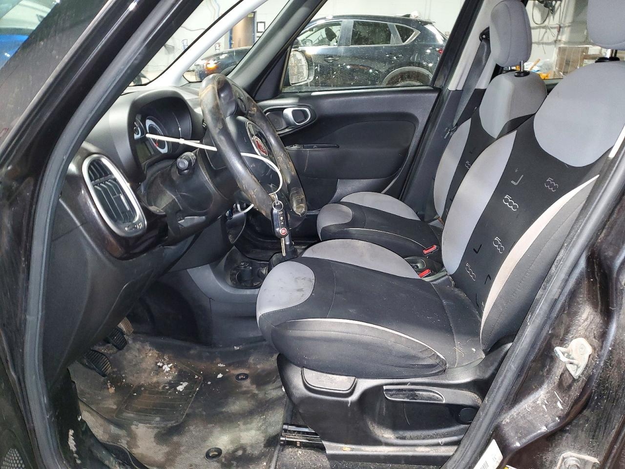 2015 Fiat 500 VIN ZFBCFAAH3FZ033118 photo 7