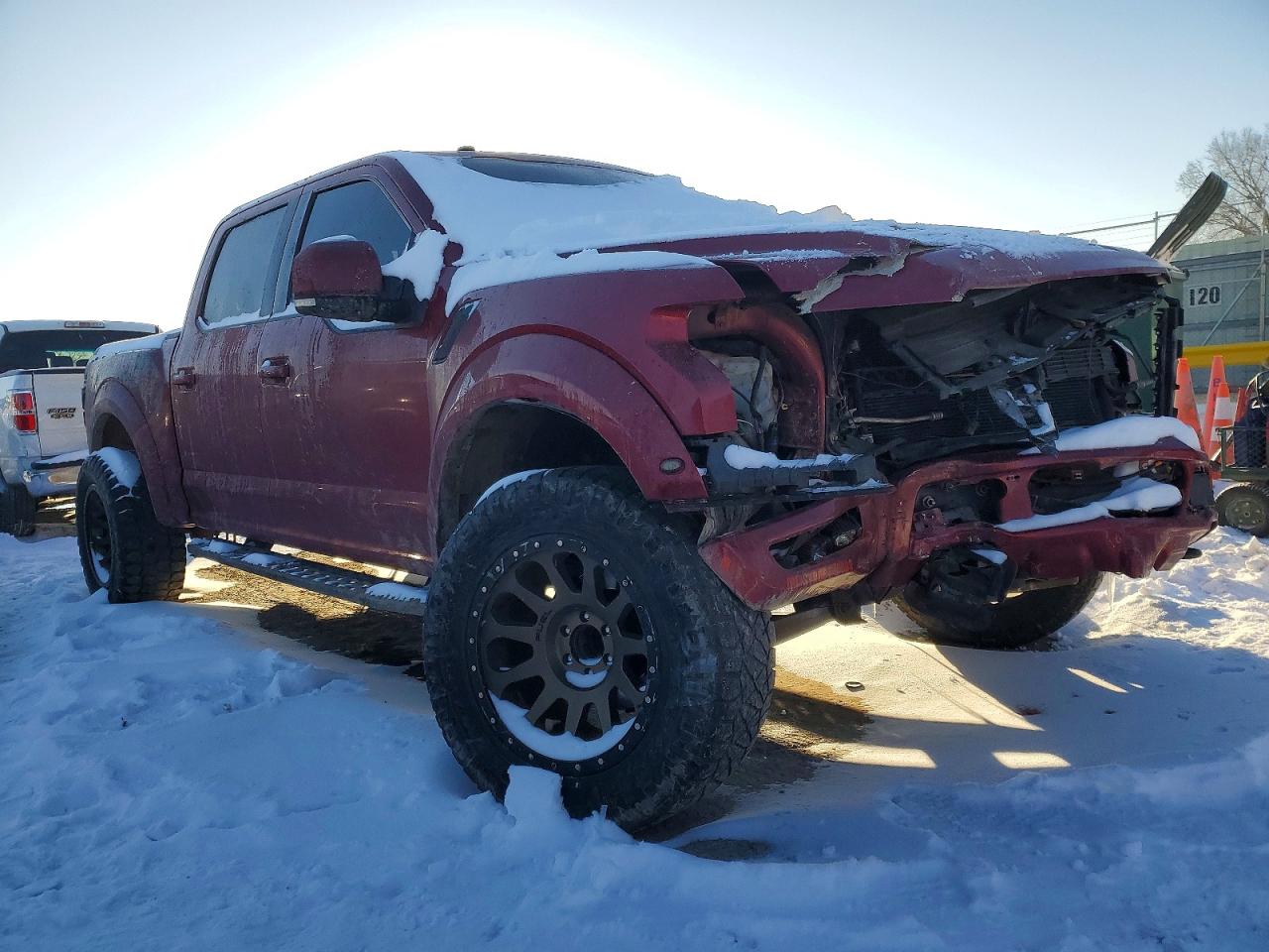 2018 Ford F150 VIN 1FTFW1RG5JFB27050 photo 4
