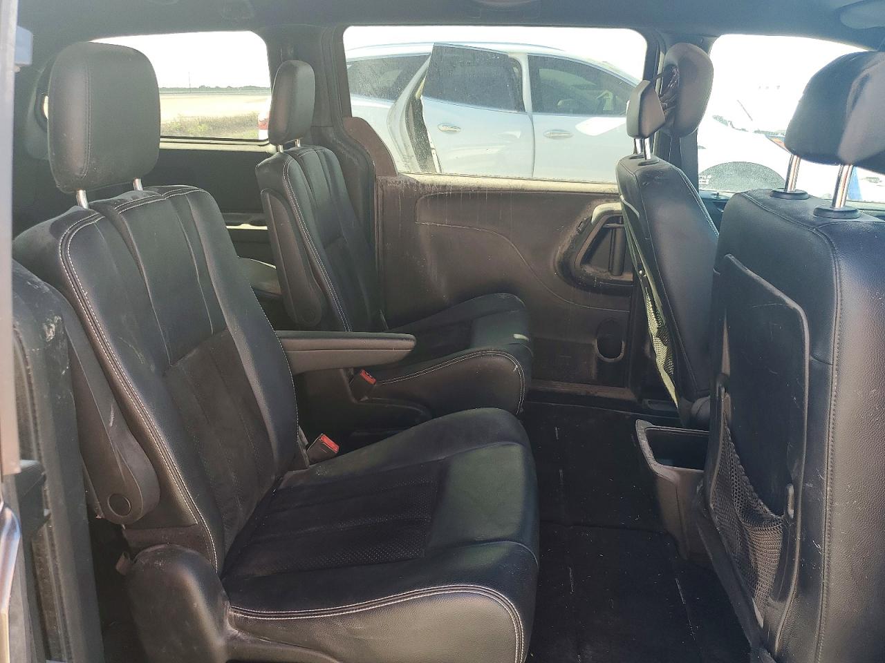 2015 Dodge Caravan VIN 2C4RDGCG6FR703923 photo 11
