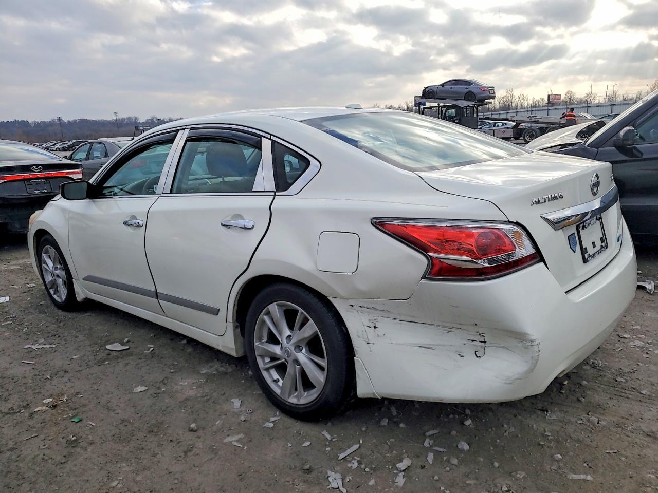 2014 NISS Altima VIN 1N4AL3APXEC403665 photo 2