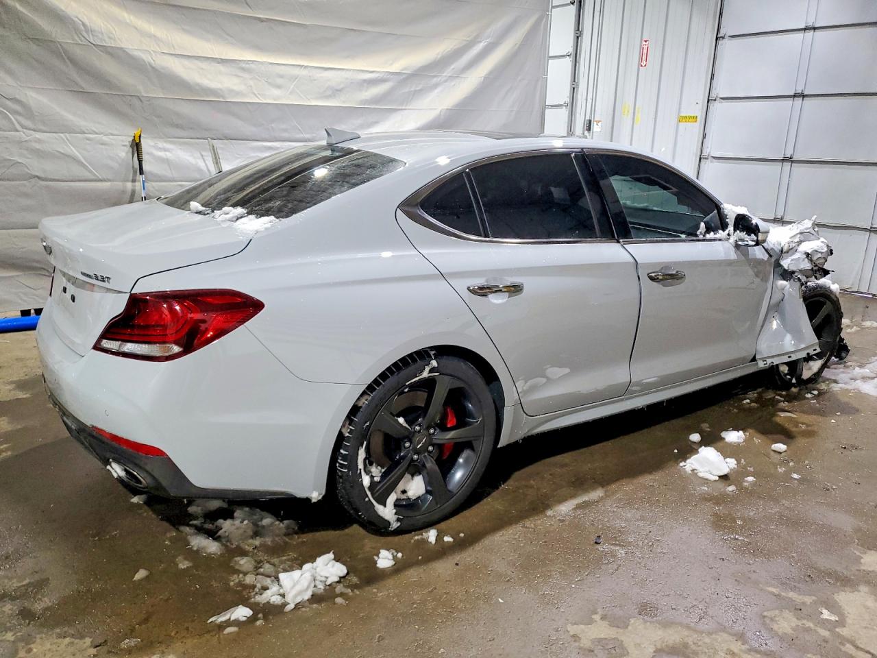 2021 Genesis G70 VIN KMTG34LEXMU074398 photo 3