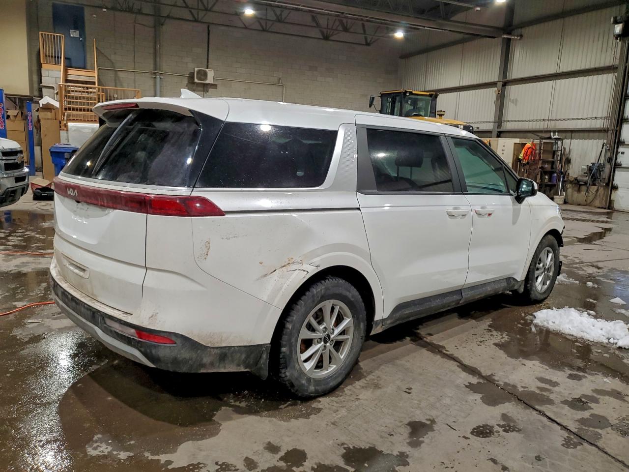 2023 Kia Carnival l VIN KNDNB5H39P6259251 photo 3