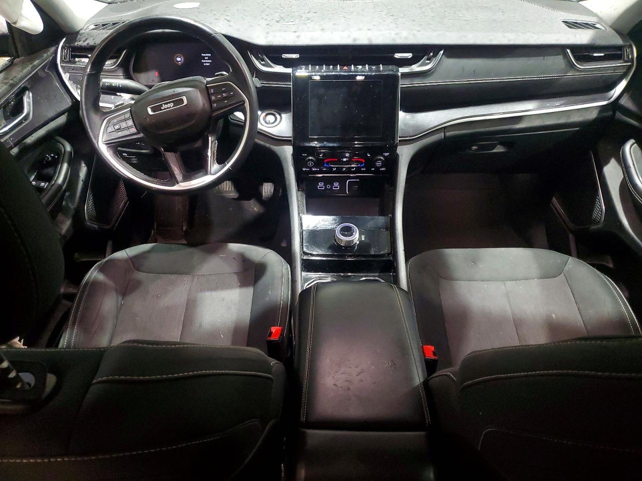 2021 Jeep Grand cher VIN 1C4RJKAG2M8149240 photo 8