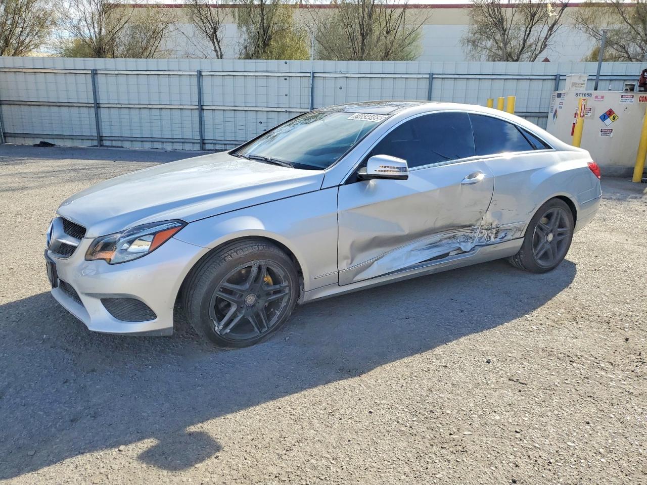 2015 Mercedes-Benz E-class VIN WDDKJ6FB5FF294380 photo 1