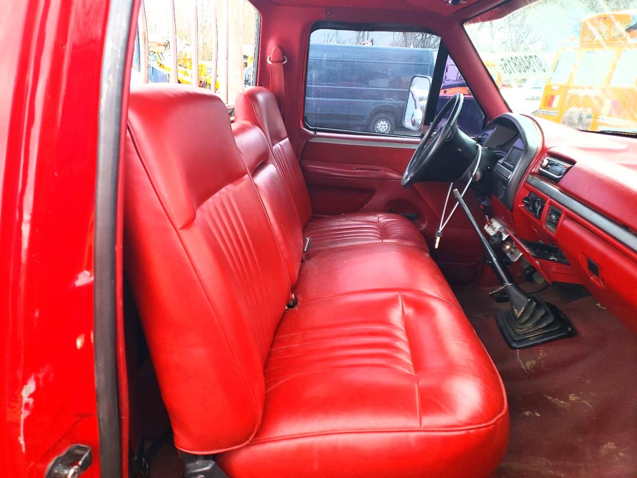 1992 Ford F350 VIN 2FDLF47M0NCA14200 photo 10