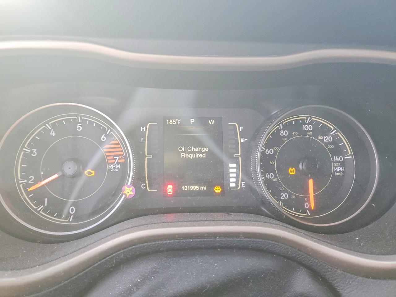 2016 Jeep Grand cher VIN 1C4PJLCB3GW172766 photo 9