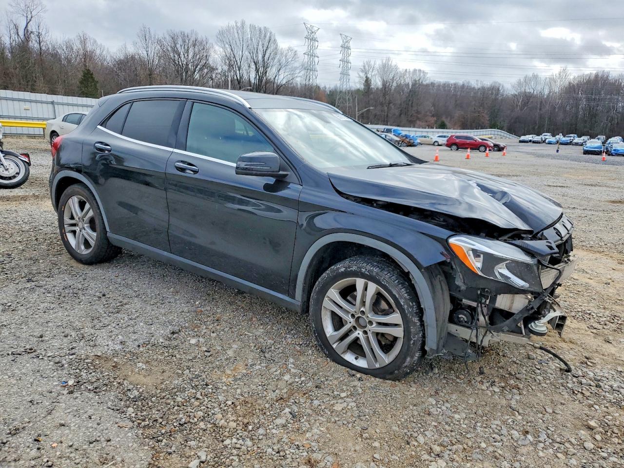 2015 Mercedes-Benz Gla-class VIN WDCTG4EB0FJ185934 photo 4