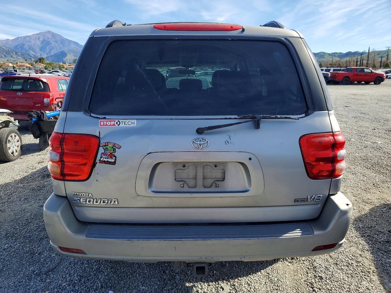 2003 Toyota Sequoia VIN 5TDZT34A93S153612 photo 6