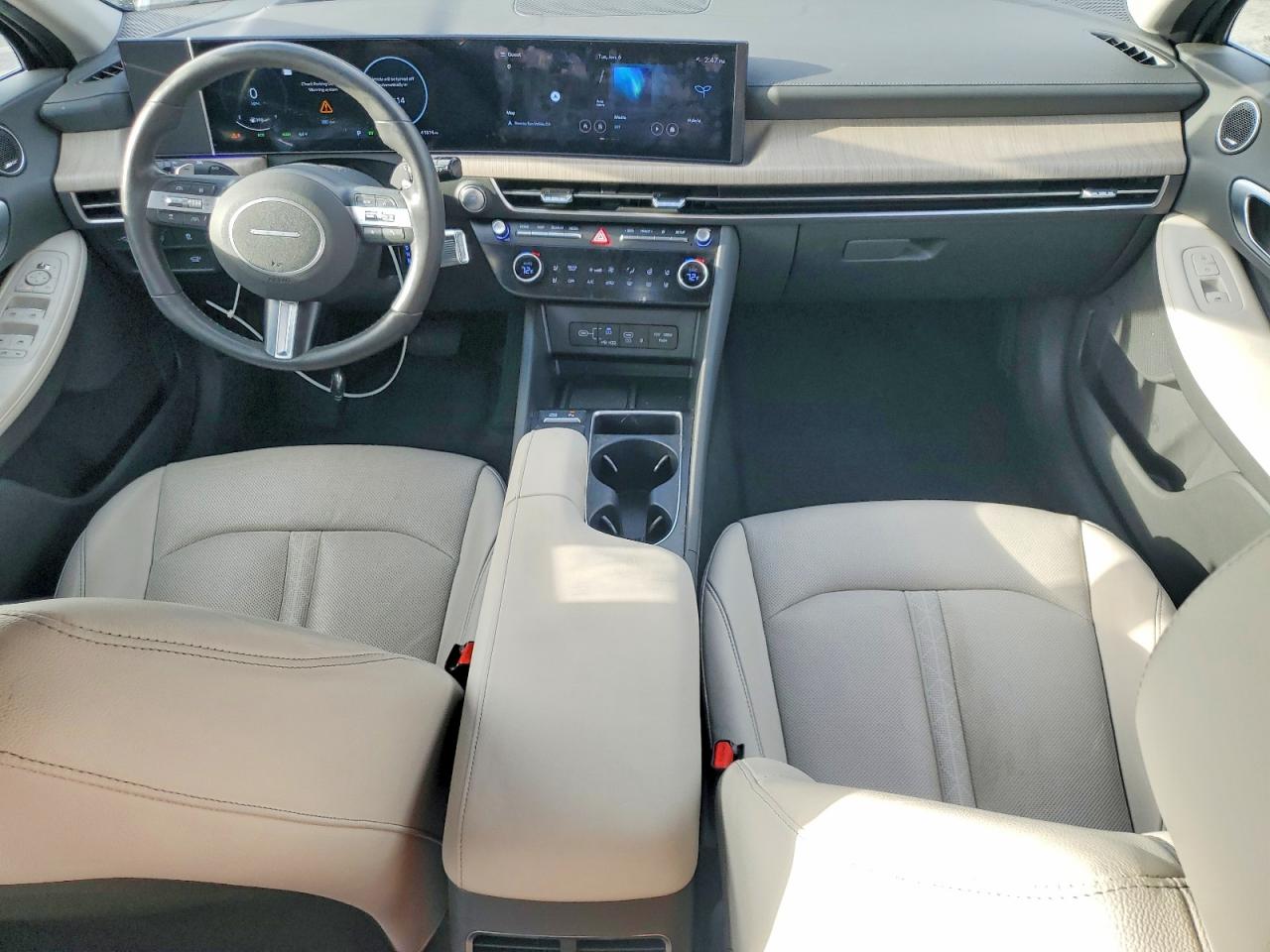 2025 Hyundai Sonata VIN KMHL54JJ2SA105497 photo 8