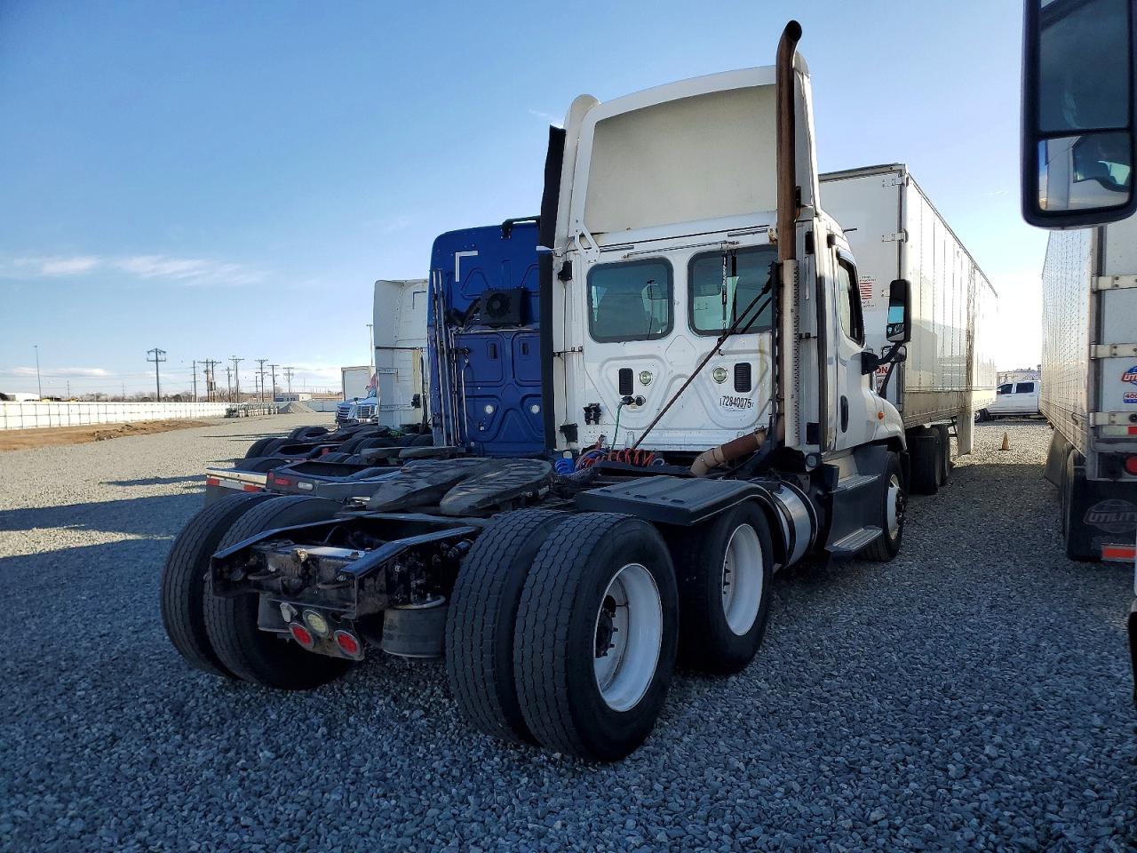 2016 FREIGHTLINER All other VIN 1FUJGEDV6GLHC5914 photo 4