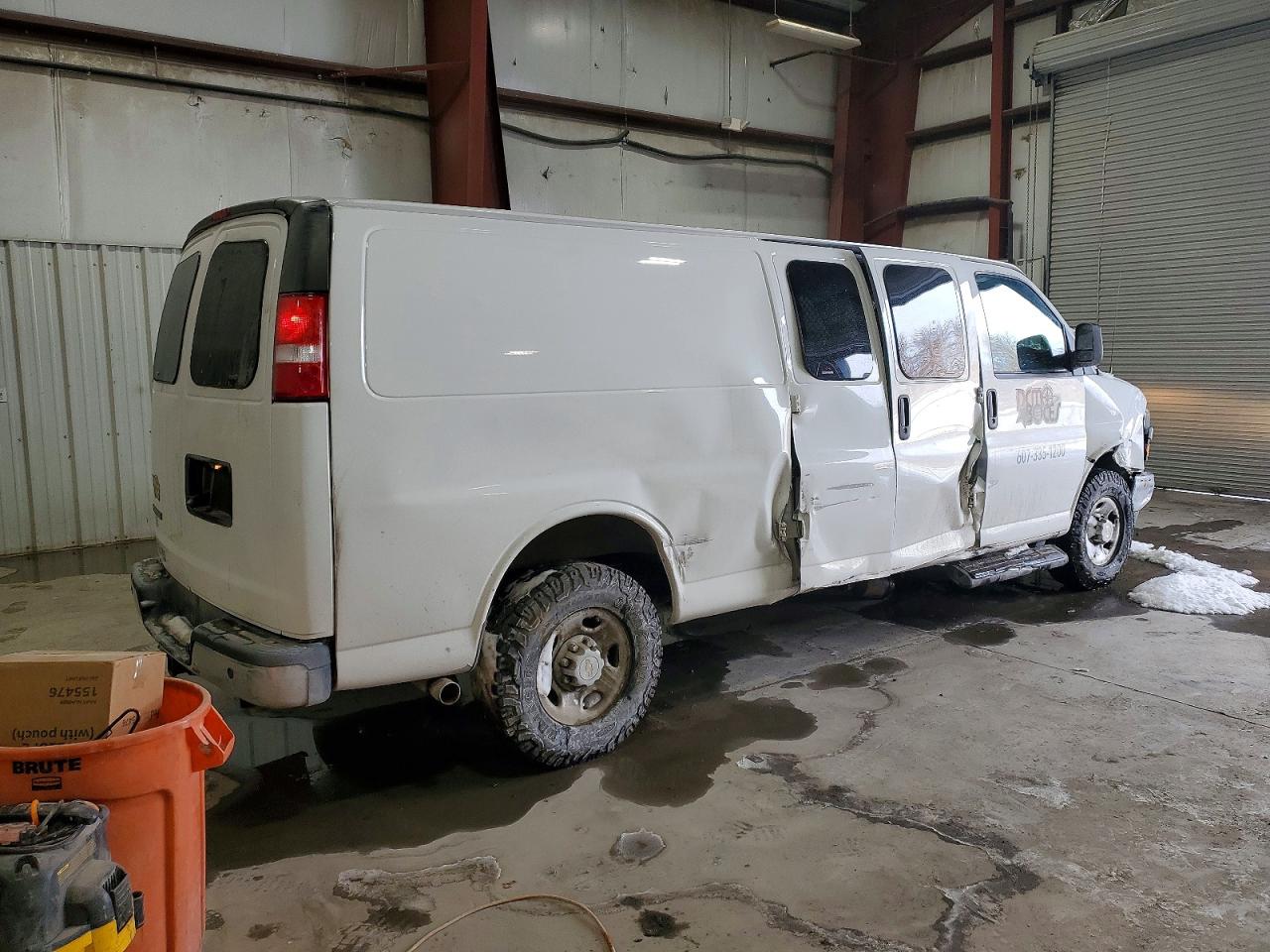 2023 Chevrolet Express VIN 1GCZGHFP4P1185597 photo 3