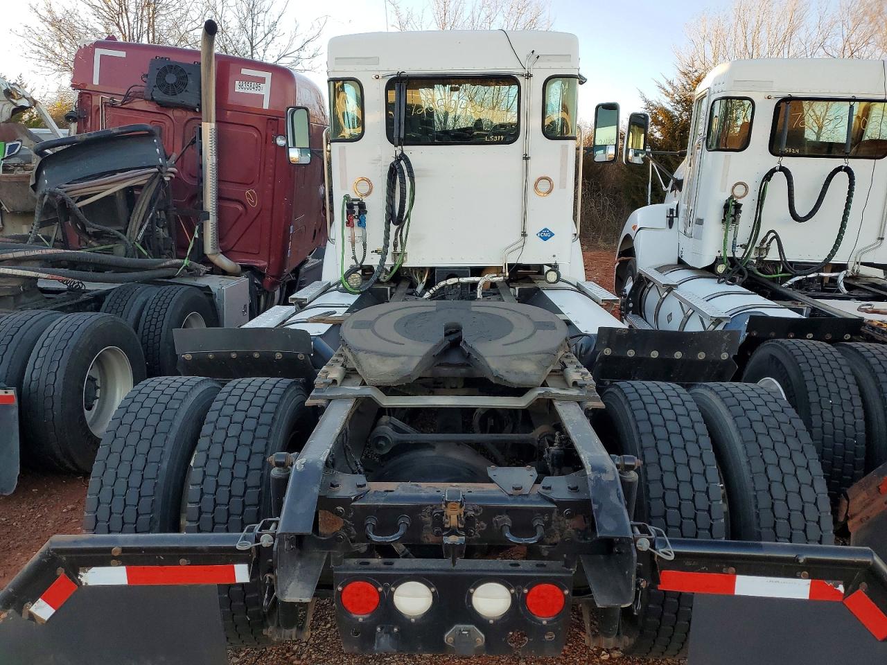2017 KENWORTH All other VIN 3BKBA28X1HF158952 photo 6