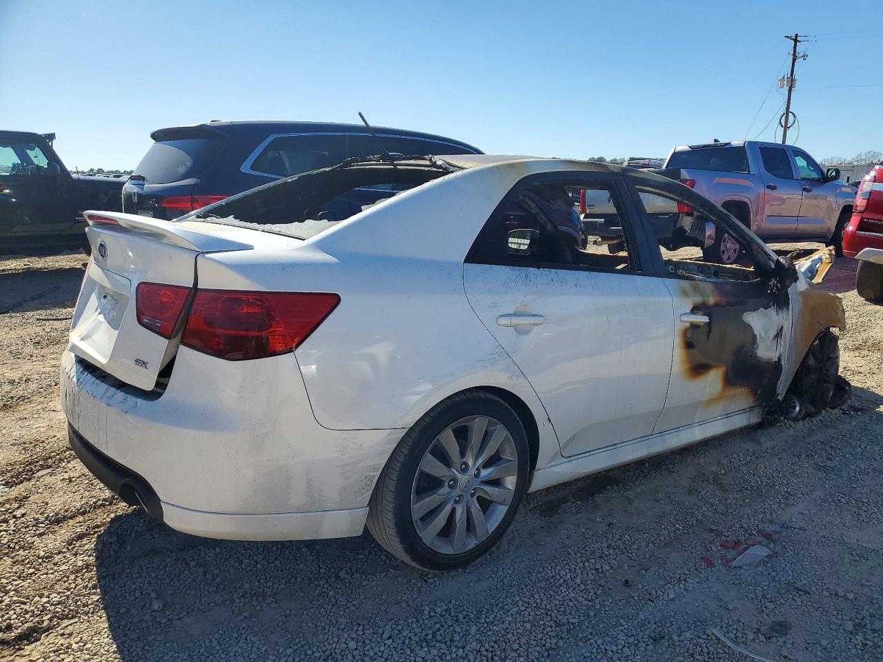 2012 Kia Forte VIN KNAFW4A33C5494268 photo 3