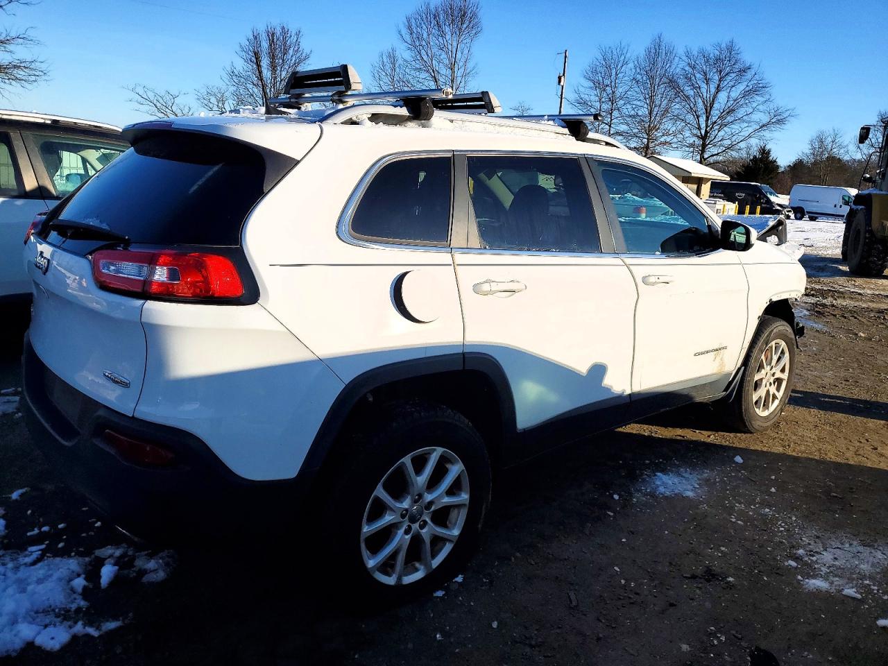 2018 Jeep Grand cher VIN 1C4PJMLX1JD527292 photo 3