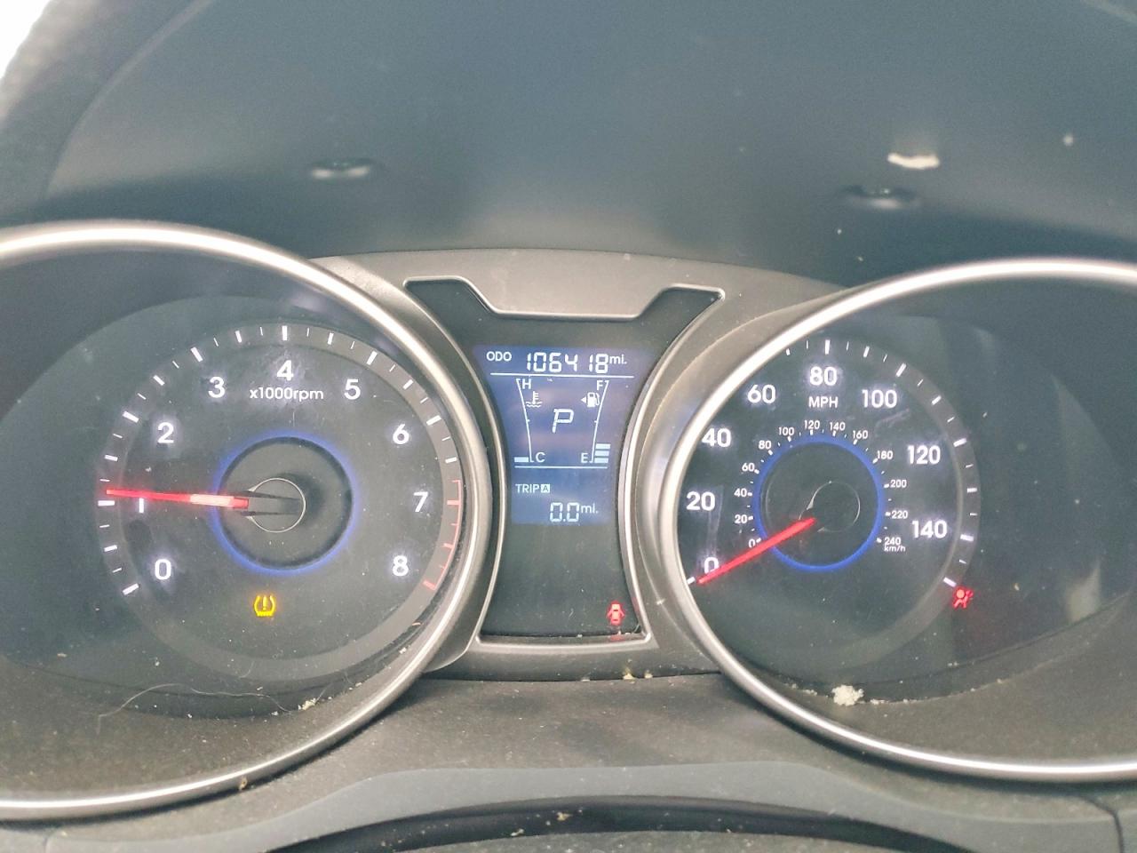 2016 HYUNDAI Veloster VIN KMHTC6ADXGU253706 photo 9