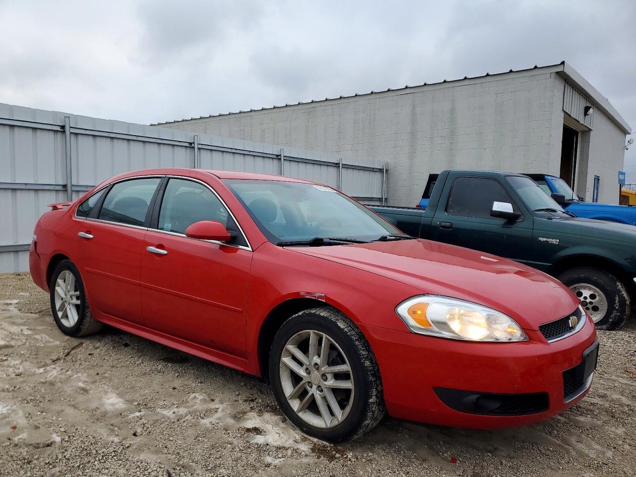 2013 Chev Impala VIN 2G1WC5E38D1155271 photo 4