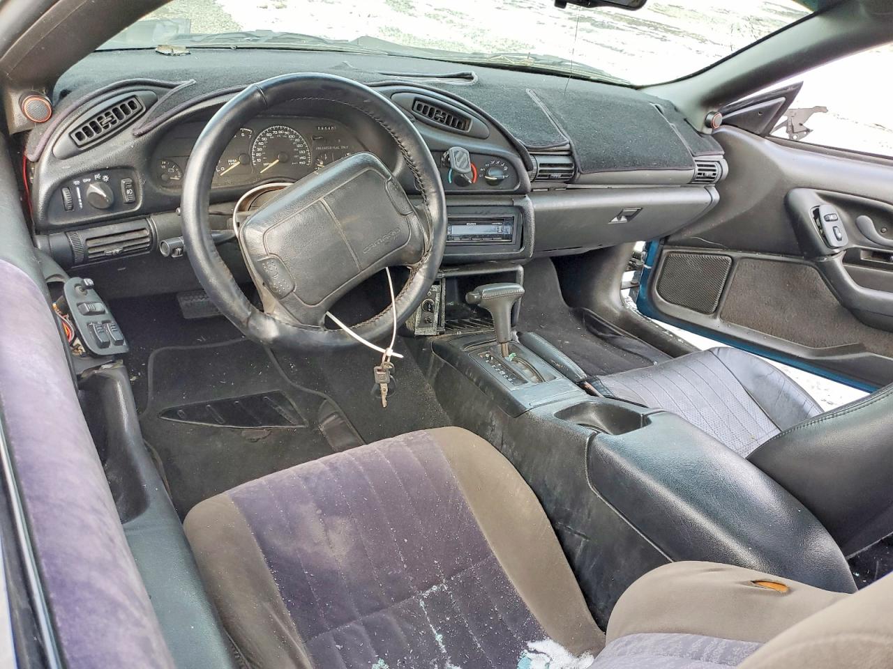 1995 Chevrolet Camaro VIN 2G1FP22P5S2169985 photo 8
