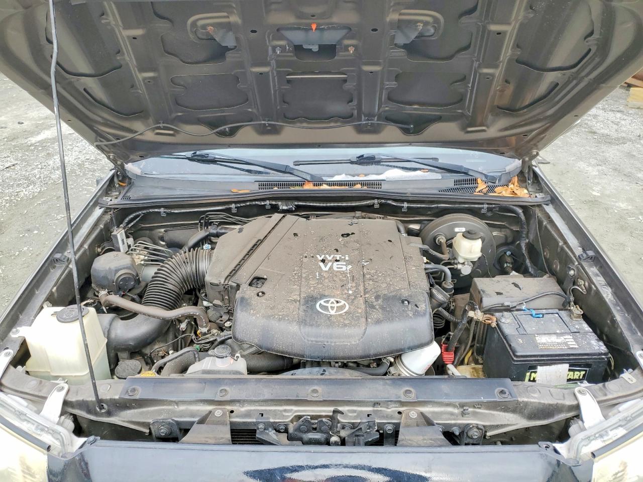 2013 Toyota Tacoma VIN 5TFJU4GN7DX044043 photo 11