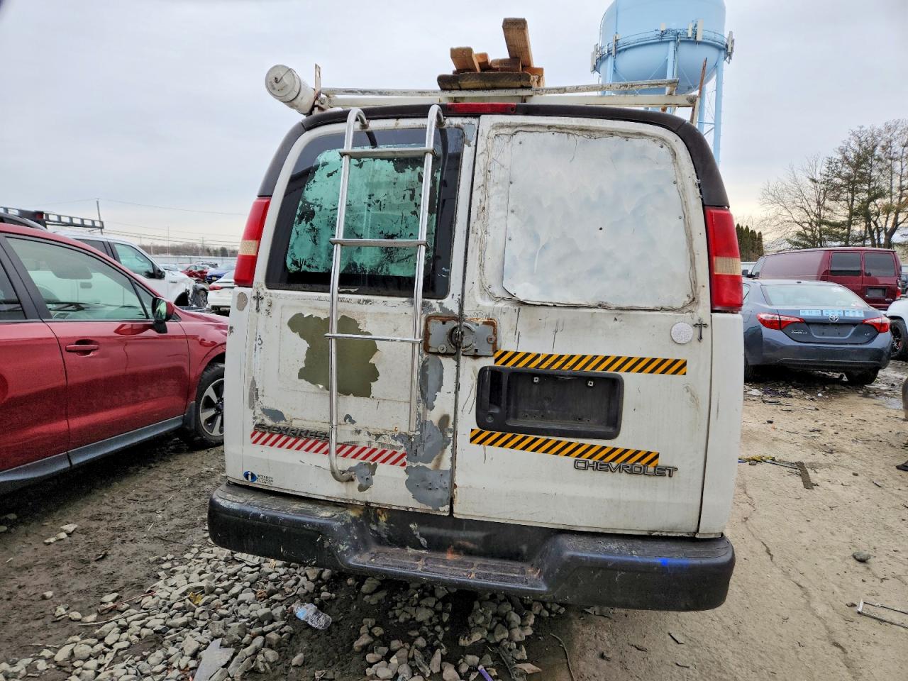 2005 CHEV Express VIN 1GCGG25V351237660 photo 6