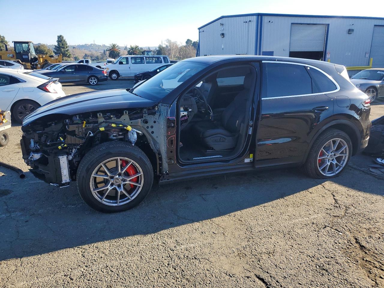 2025 Porsche Cayenne VIN WP1AN2AY8SDA22182 photo 1