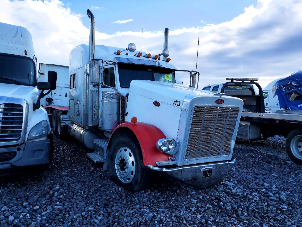 2005 PETERBILT All other VIN 1XP5DB9XX5D845488 photo 1