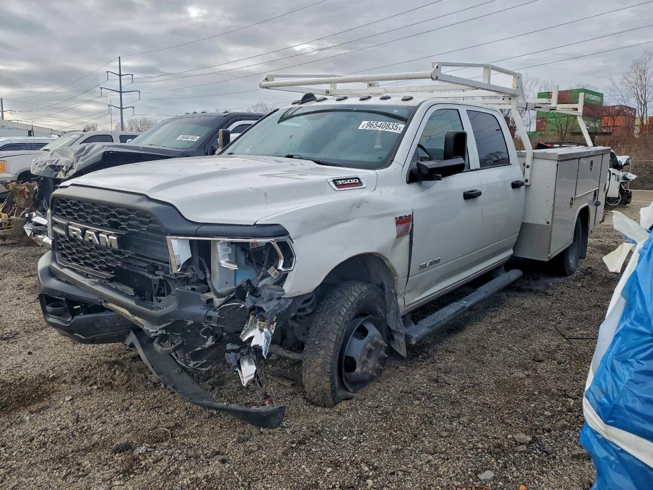 2021 Ram 3500 VIN 3C7WRTCJ9MG593531 photo 1