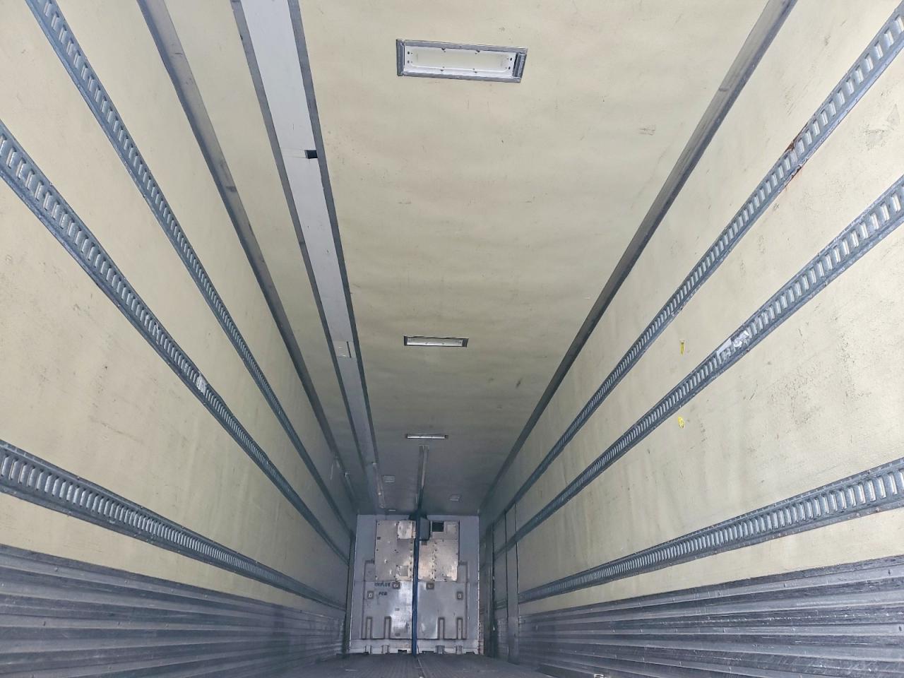 2013 UTIL All models VIN 1UYVS2483DM531401 photo 6
