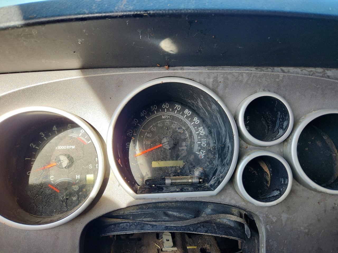 2012 Toyota Tundra VIN 5TFUM5F12CX035945 photo 9