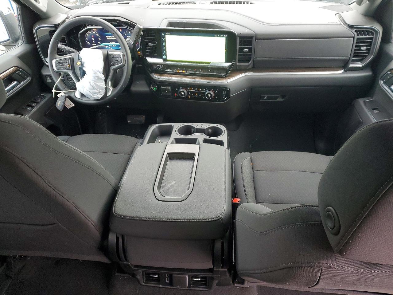2026 Chevrolet All models VIN 1GCPKKEKXTZ166251 photo 8