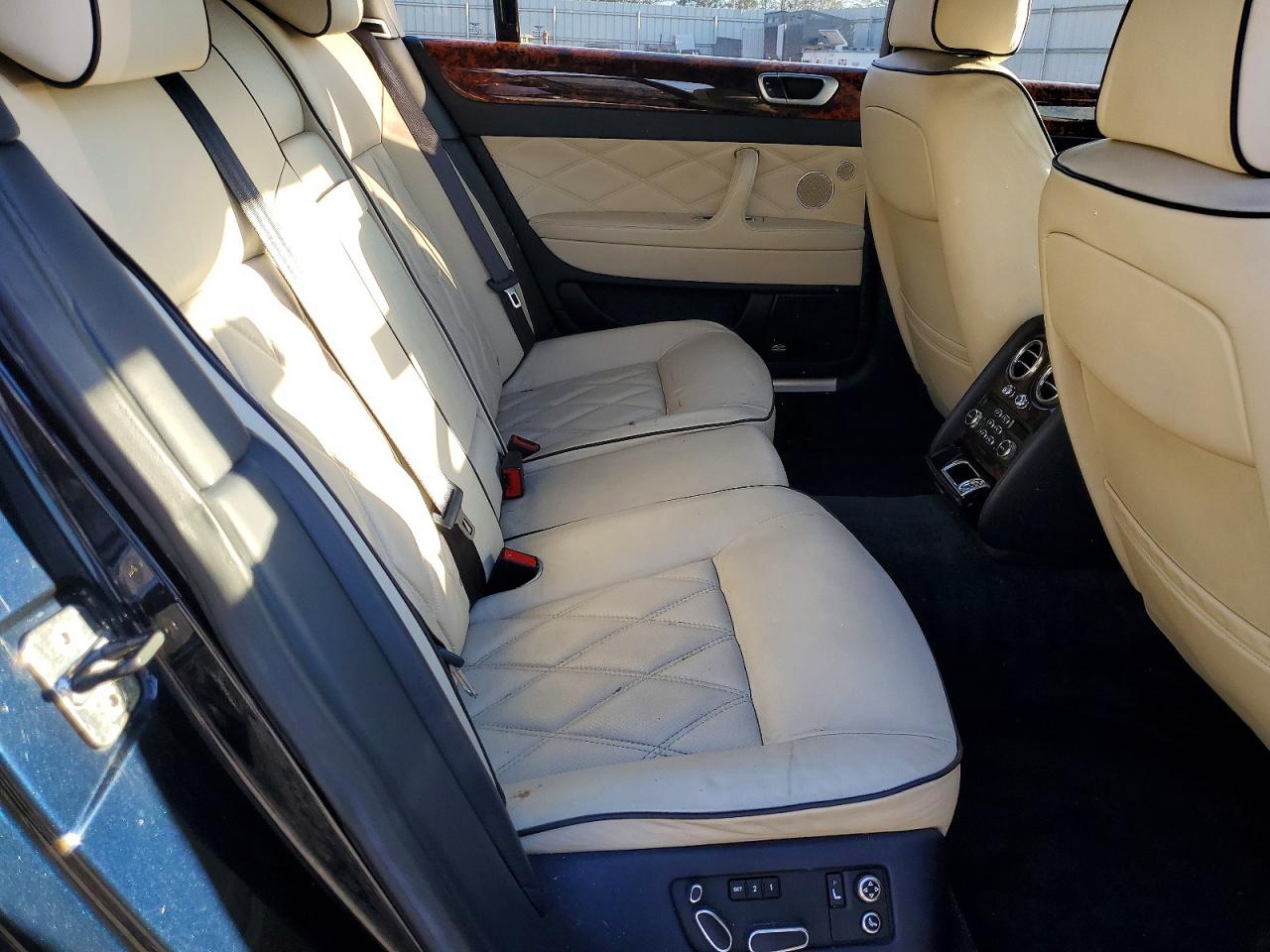 2009 Bentley Continenta VIN SCBBP93WX9C061704 photo 10