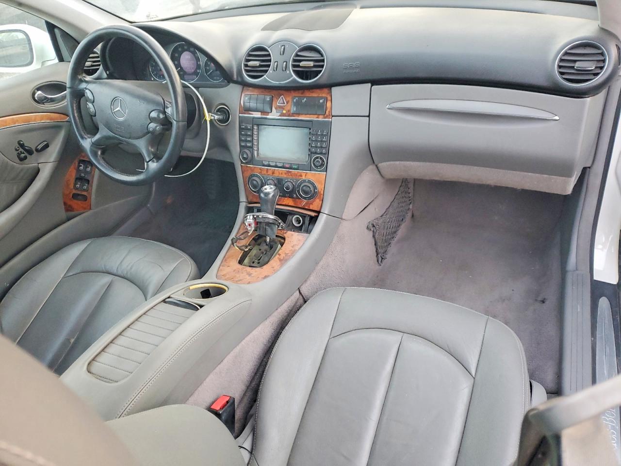 2006 Mercedes-Benz Clk-class VIN WDBTJ56H46F196811 photo 8