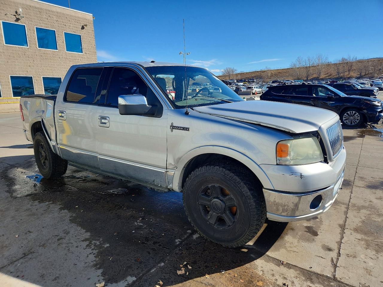 2006 Lincoln Mark lt VIN 5LTPW18596FJ12950 photo 4