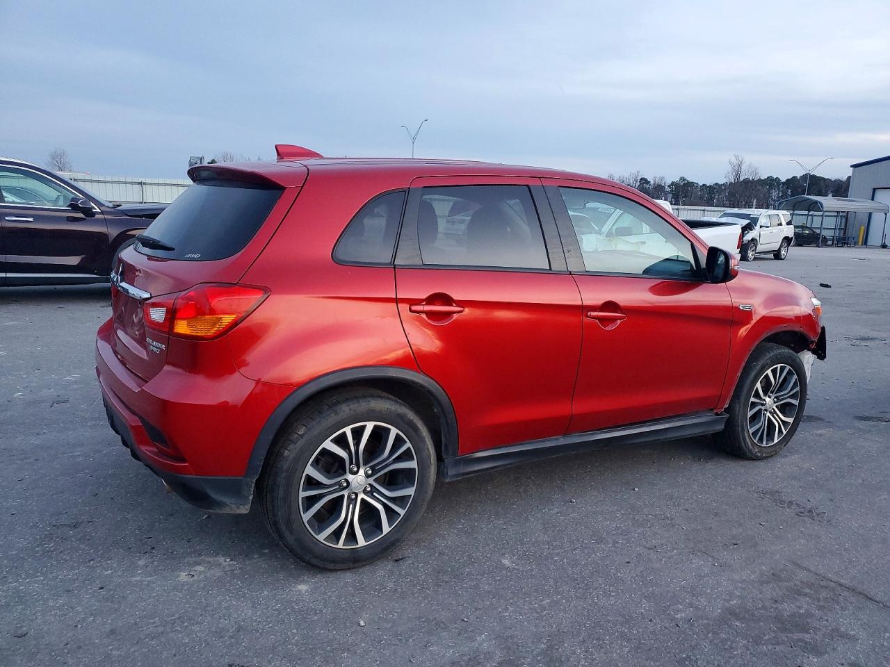 2019 Mitsubishi Outlander VIN JA4AR3AU5KU024085 photo 3