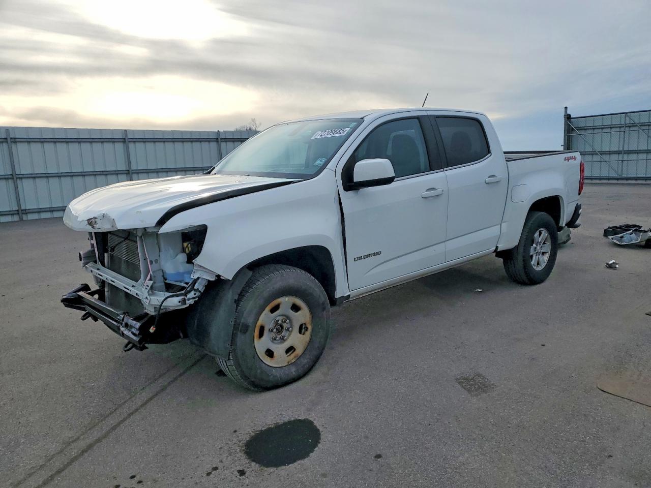2017 Chev Colorado VIN 1GCGTBEN3H1306900 photo 1