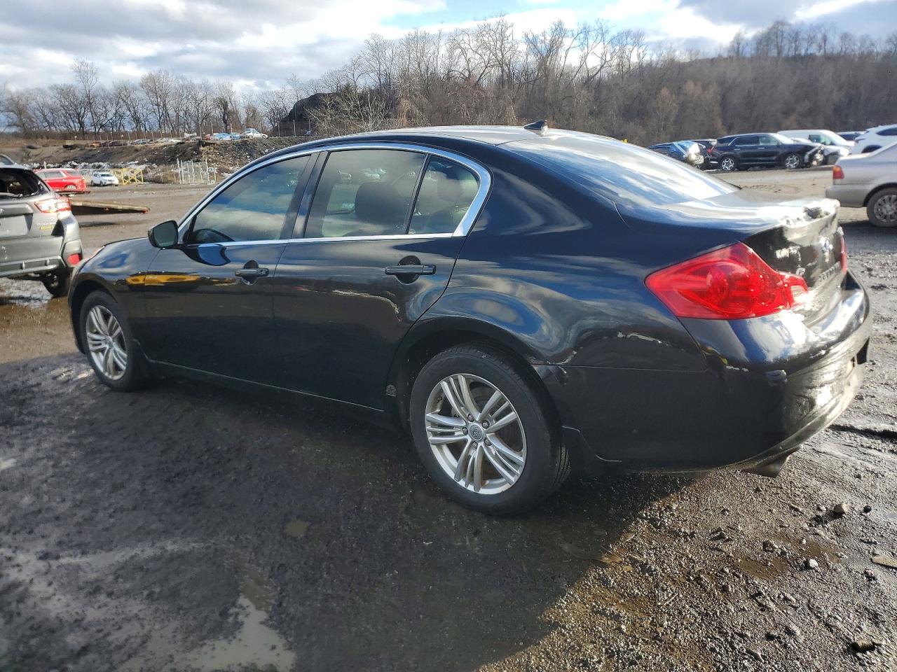 2011 Infiniti G25 VIN JN1DV6AR8BM651202 photo 2