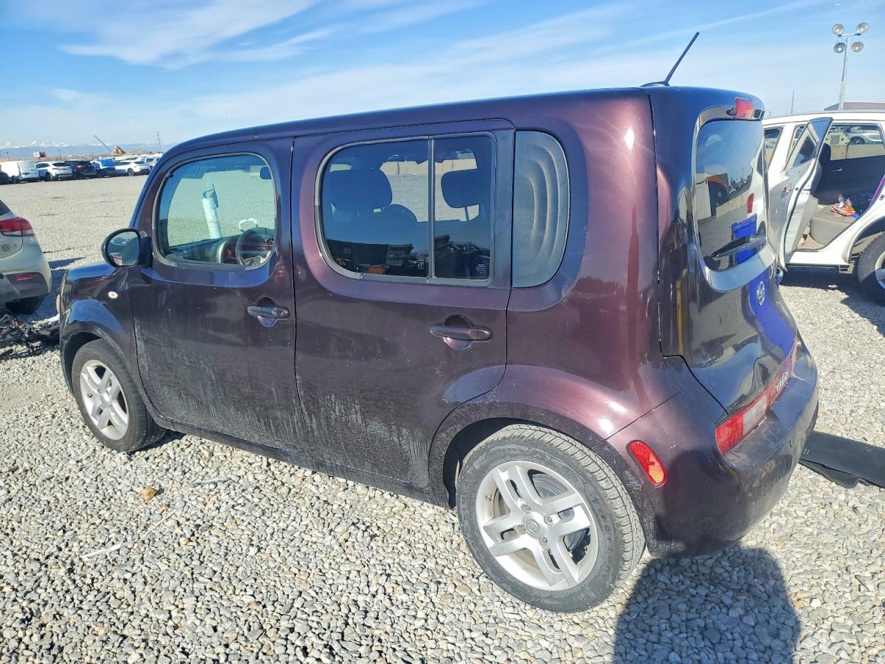 2009 Nissan Cube VIN JN8AZ28R29T100870 photo 2