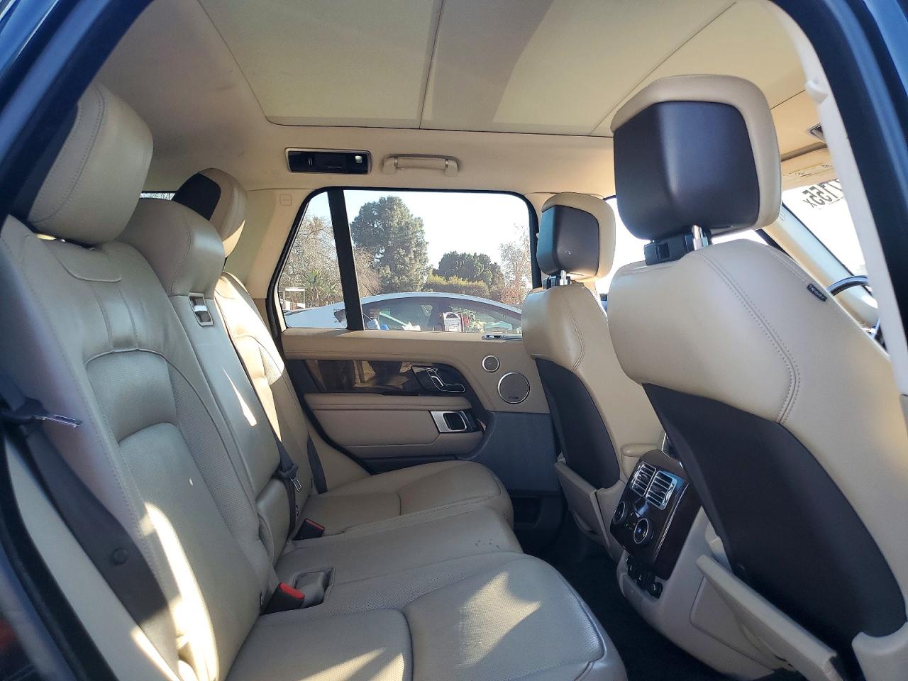 2018 Land Rangerover VIN SALGS2RKXJA381997 photo 11