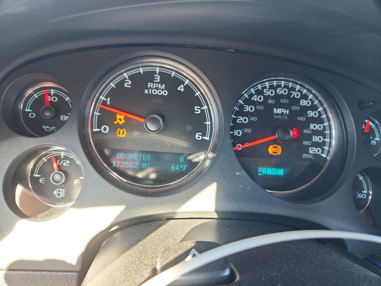 2013 Chevrolet Suburban VIN 1GNSCKE0XDR227547 photo 9