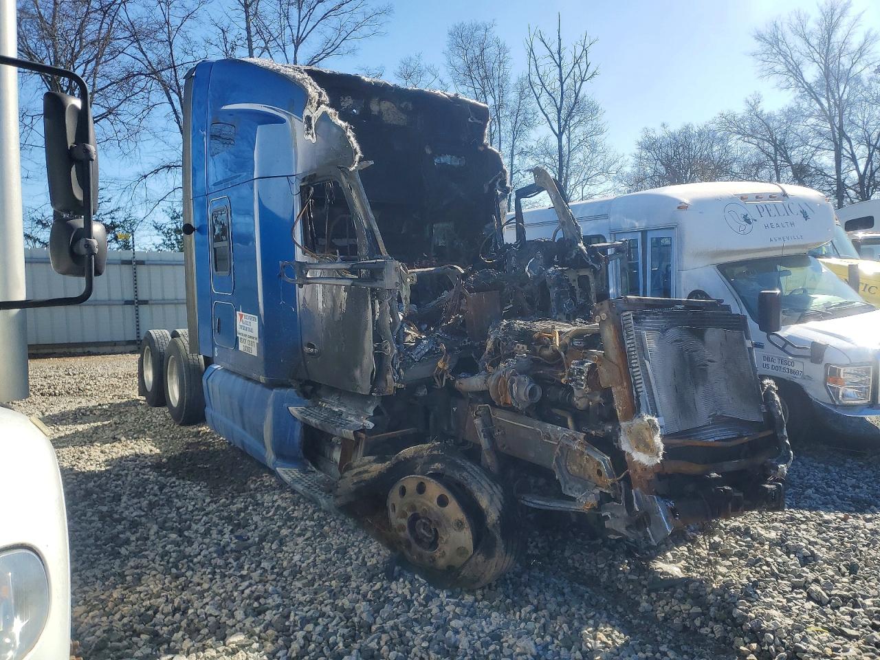 2016 All models VIN 1XKYD49X3GJ479506 photo 1