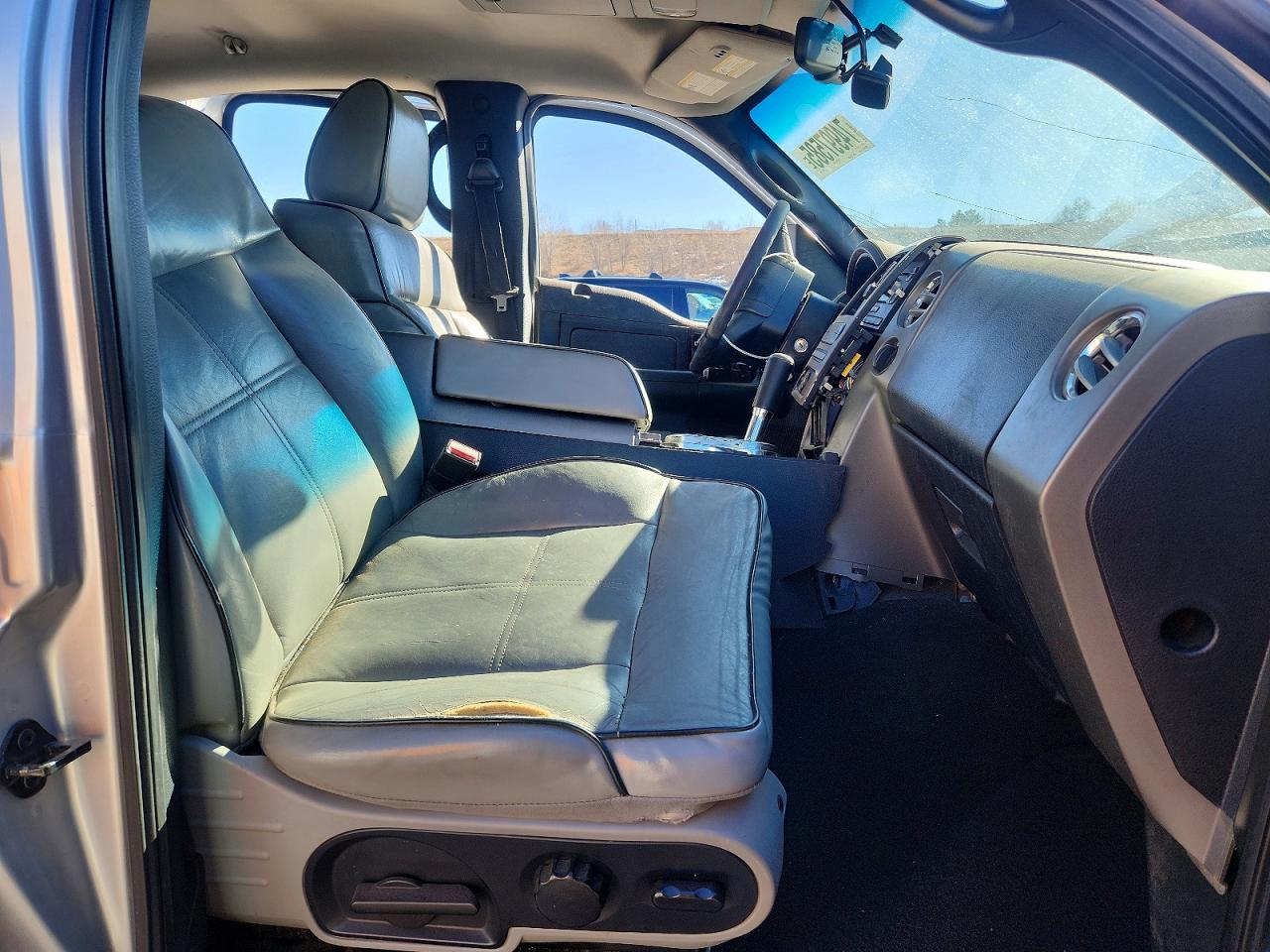 2006 Lincoln Mark lt VIN 5LTPW18596FJ12950 photo 7