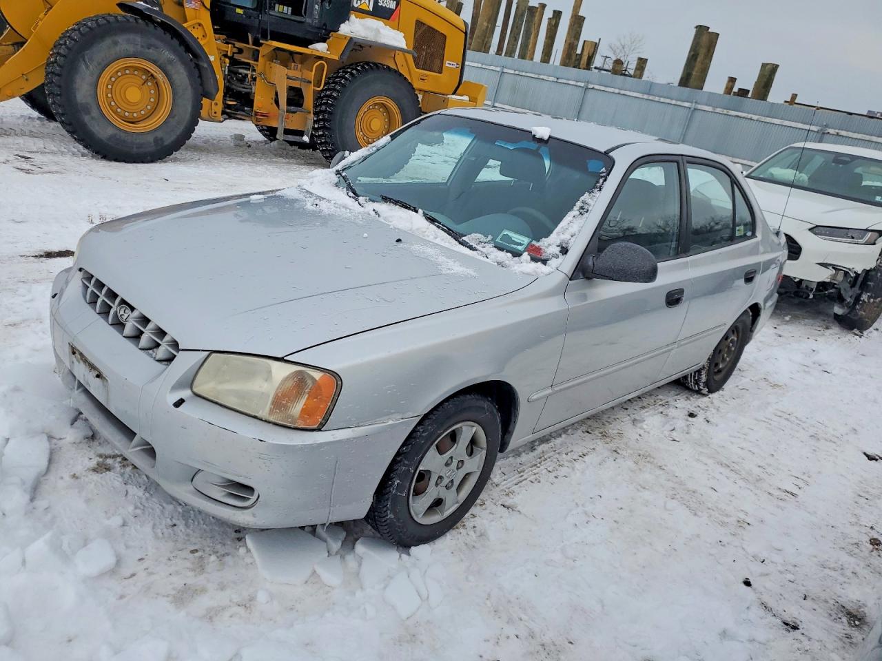 2002 Hyundai Accent VIN KMHCG45C02U325127 photo 1