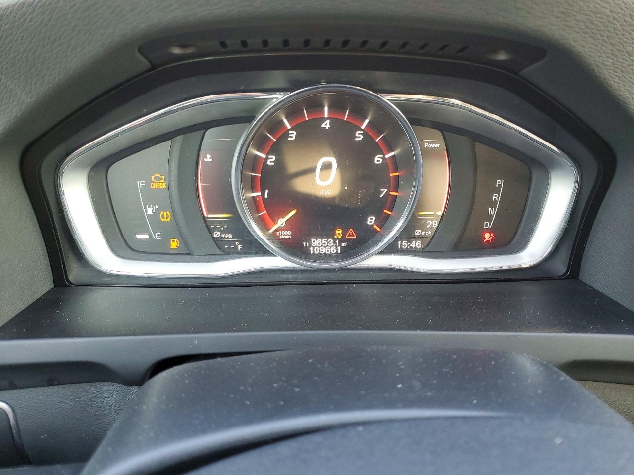 2018 Volvo S60 VIN LYV402HK6JB173772 photo 9