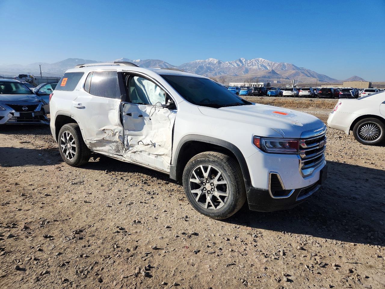 2023 GMC Acadia VIN 1GKKNUL46PZ222388 photo 4