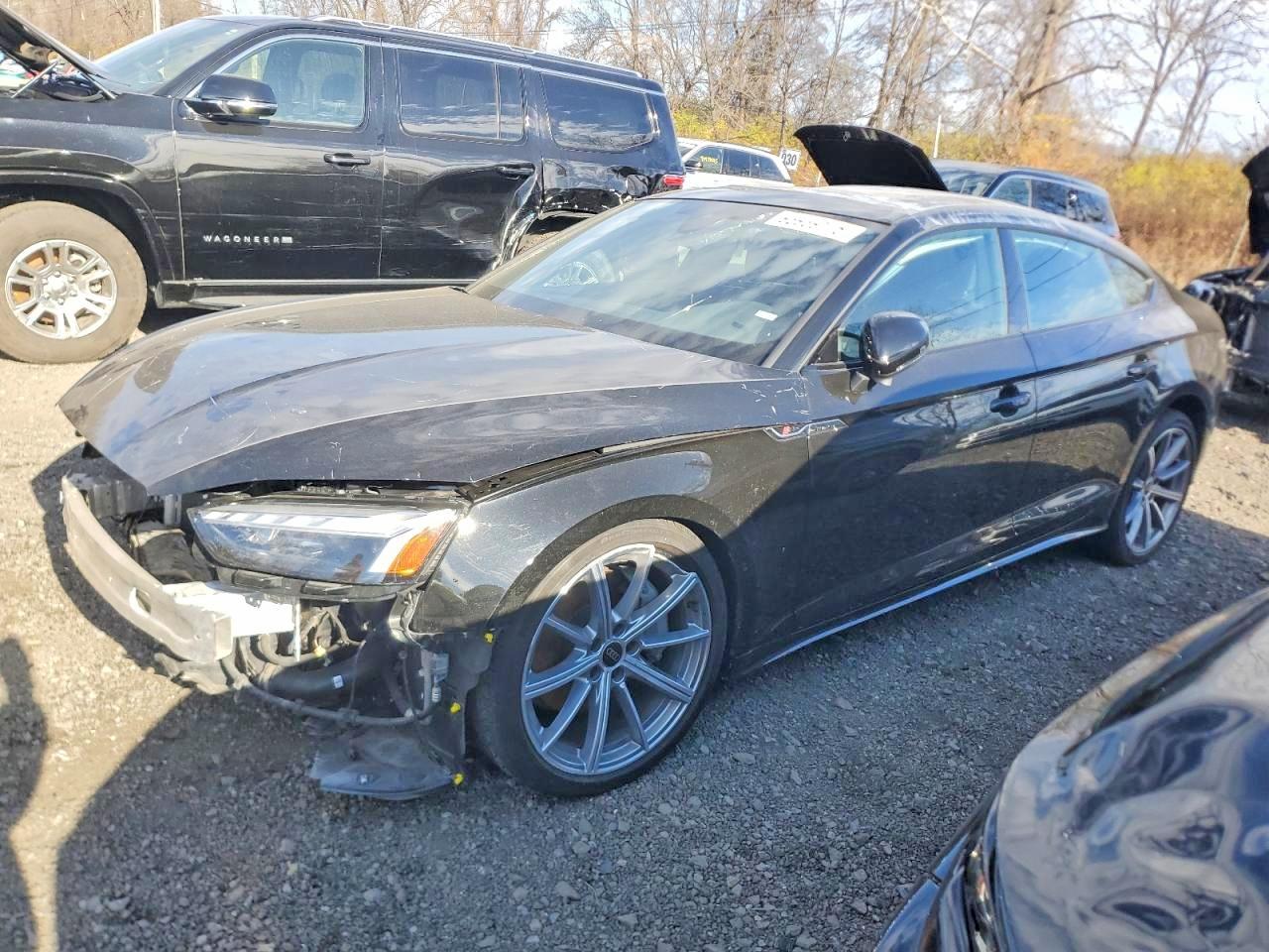 2025 Audi A5 VIN WAUDACF55SA007796 photo 1