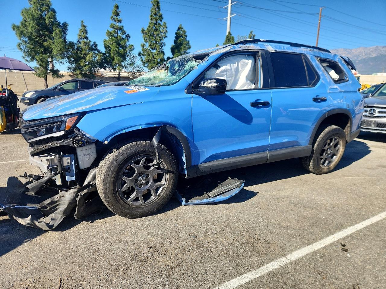 2024 Honda Pilot VIN 5FNYG1H60RB049016 photo 1