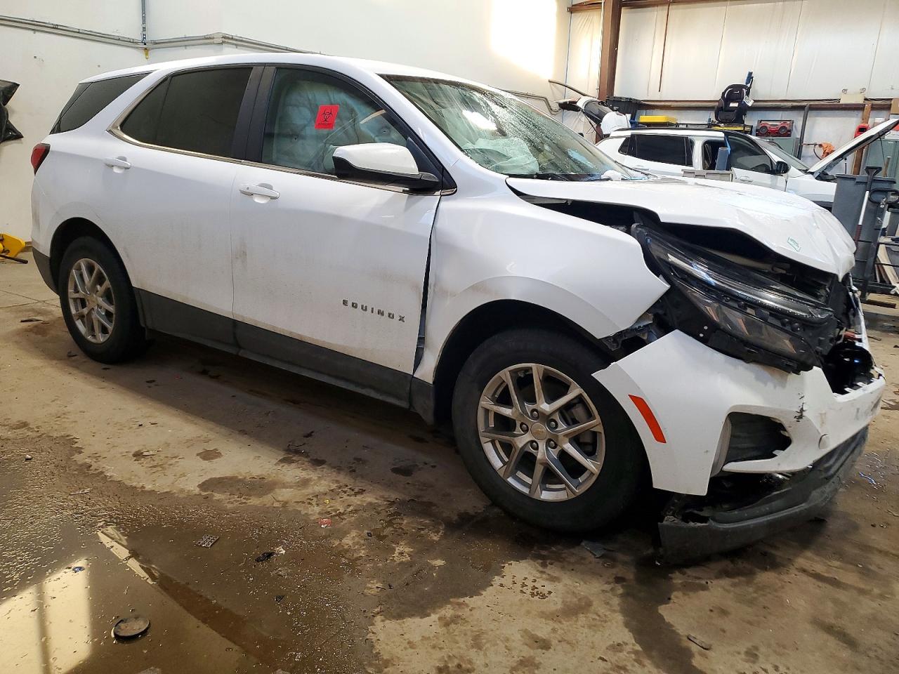 2022 CHEV Equinox VIN 2GNAXUEVXN6107669 photo 4