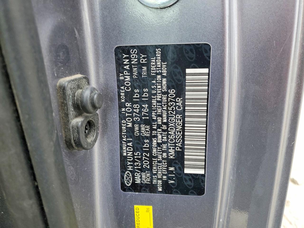 2016 HYUNDAI Veloster VIN KMHTC6ADXGU253706 photo 12