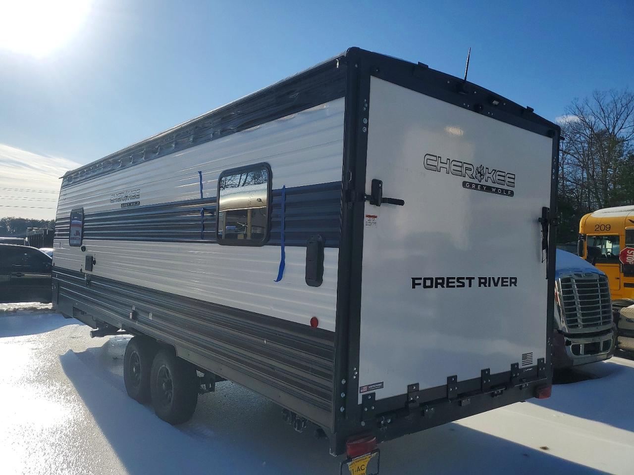 2026 FORESRIVER Cherokee t VIN 4X4TCKX28TK097328 photo 3
