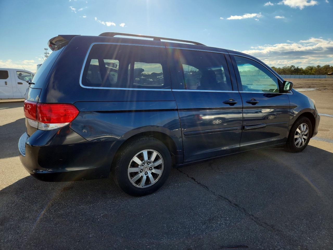 2009 Honda All models VIN 5FNRL38479B400899 photo 3
